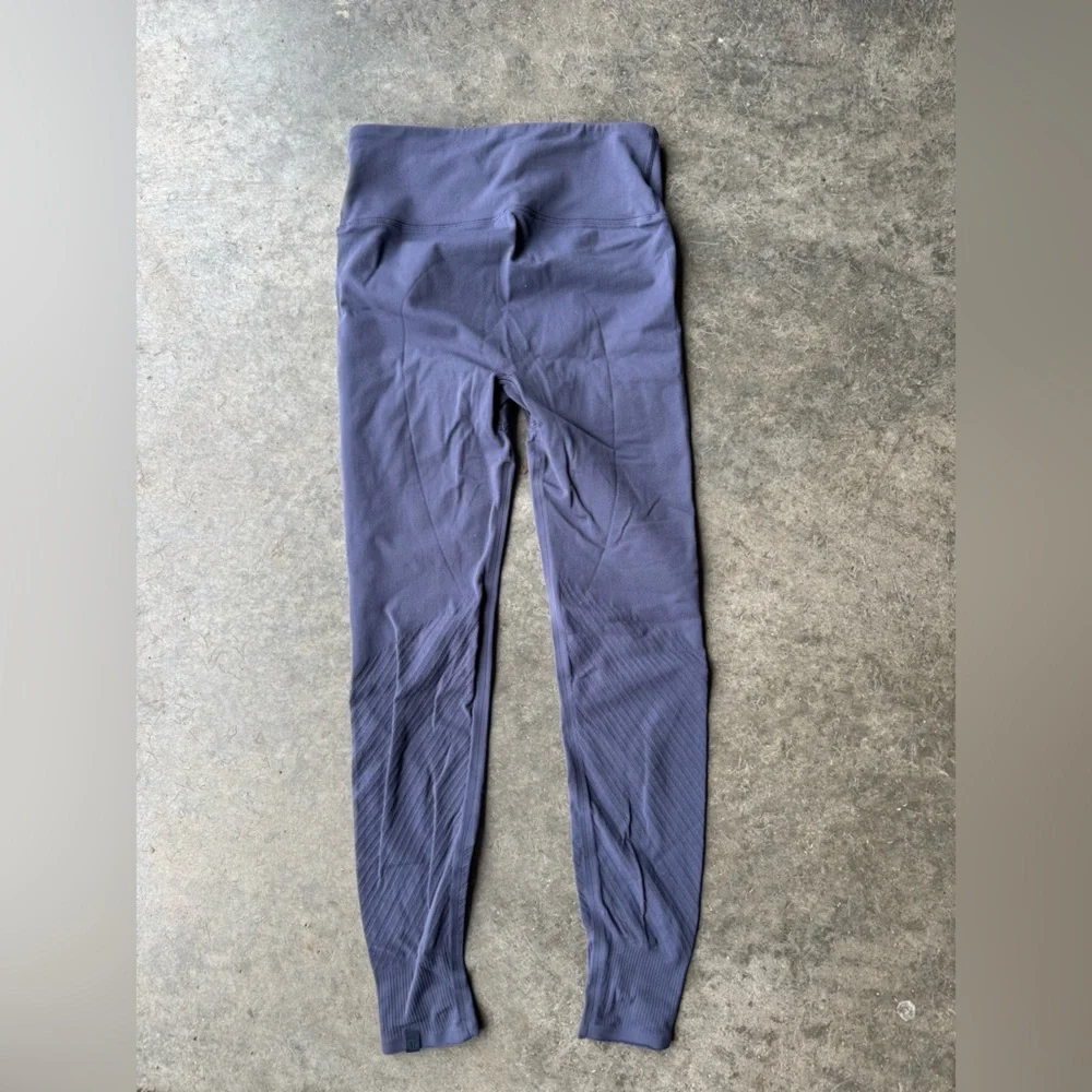 lululemon athletica Purple Leggings - Picture 2 of 3